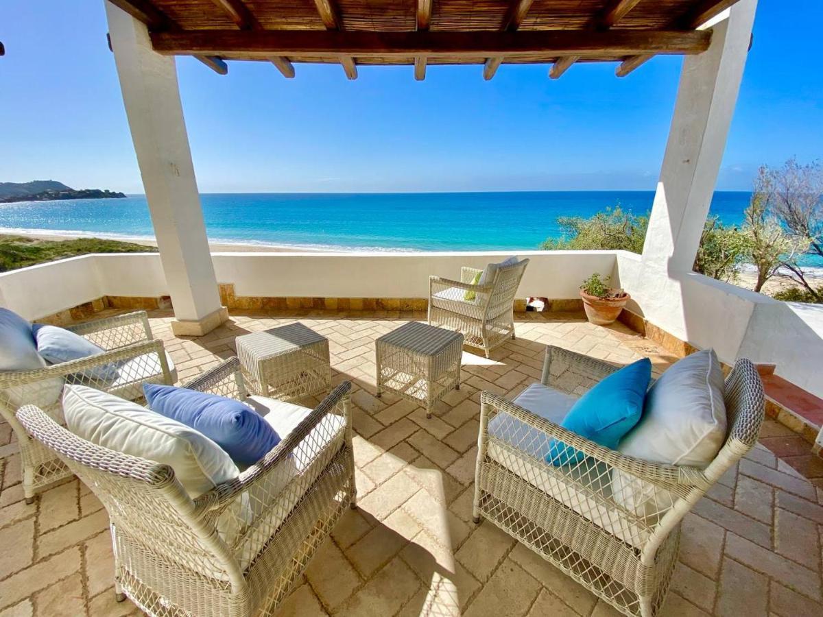 Beachfront House Geremeas Sardegnaアパートメント エクステリア 写真