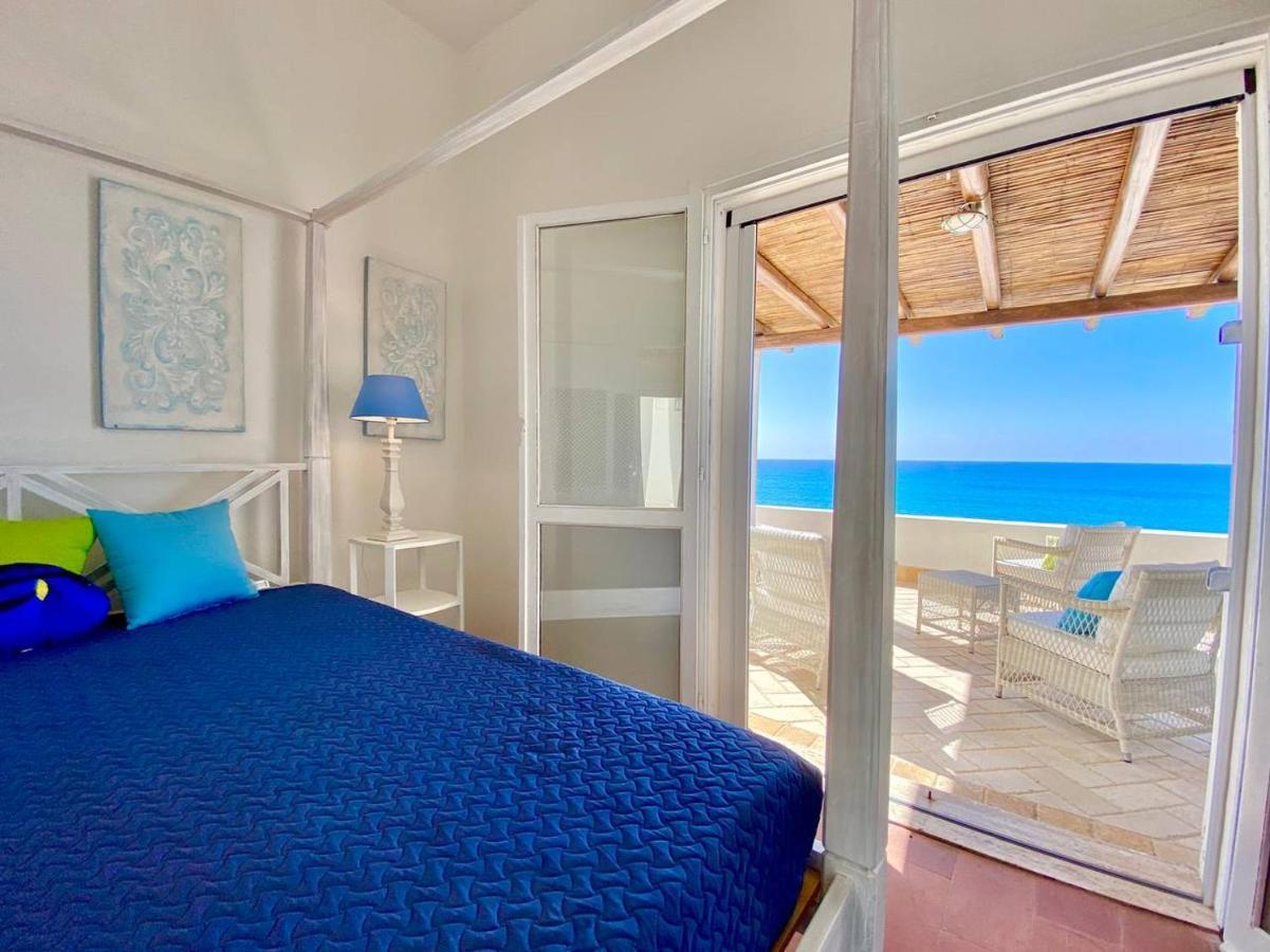 Beachfront House Geremeas Sardegnaアパートメント エクステリア 写真