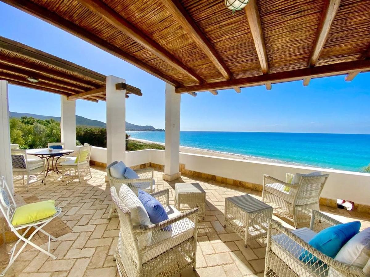 Beachfront House Geremeas Sardegnaアパートメント エクステリア 写真