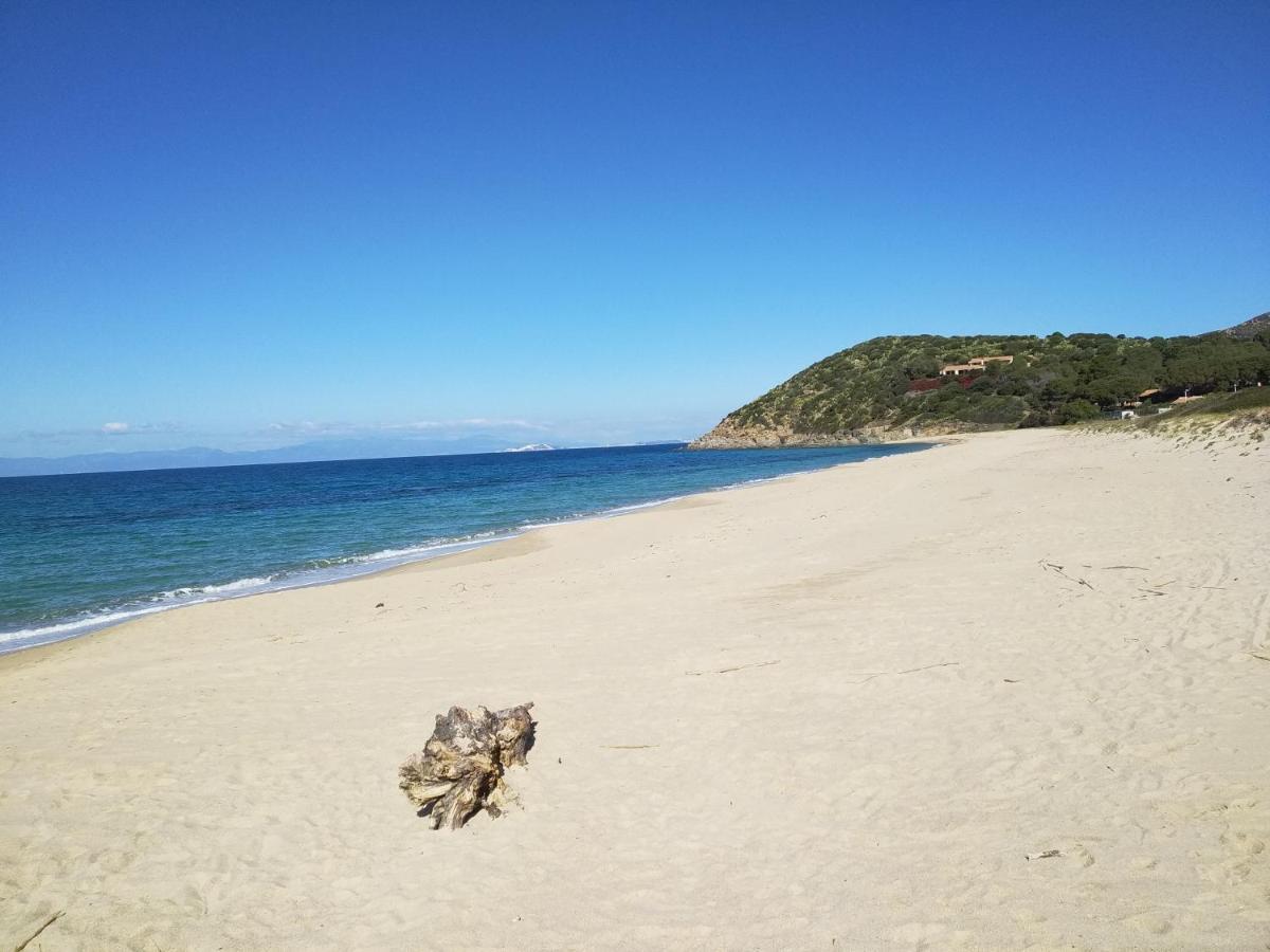 Beachfront House Geremeas Sardegnaアパートメント エクステリア 写真